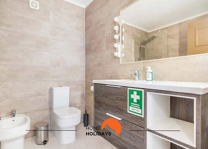 #088 T2 Sao Rafael 64b By Holidays דירה